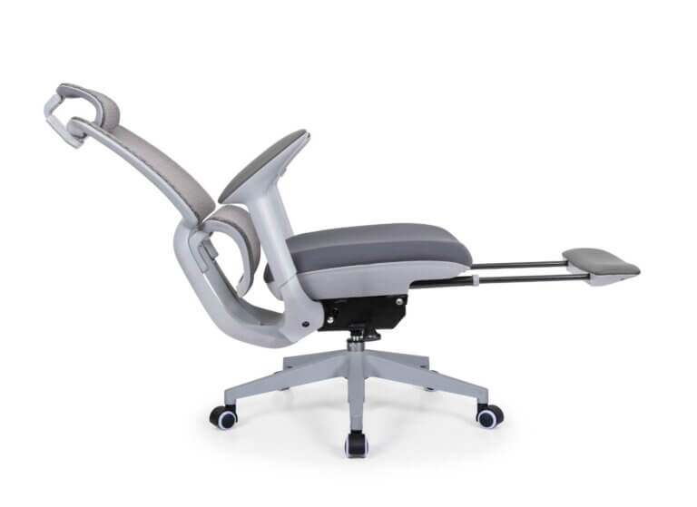 V8 - Executive Ergonomic Chair