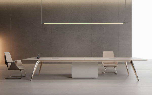 meeting table3 960 x 600 IISA new desk 2024